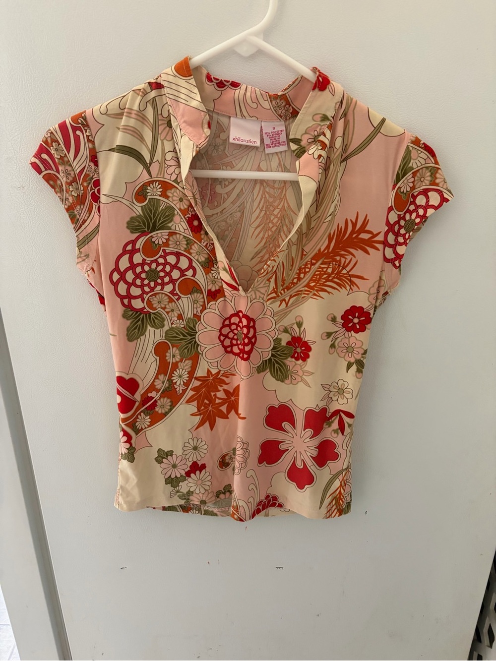 Y2K Xhilaration Pink Floral V-Neck Short Sleeve Top